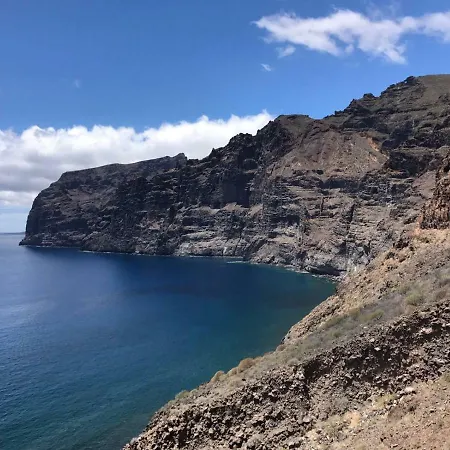 Playa La Arena El Tejar * プエルト・デ・サンティアゴ